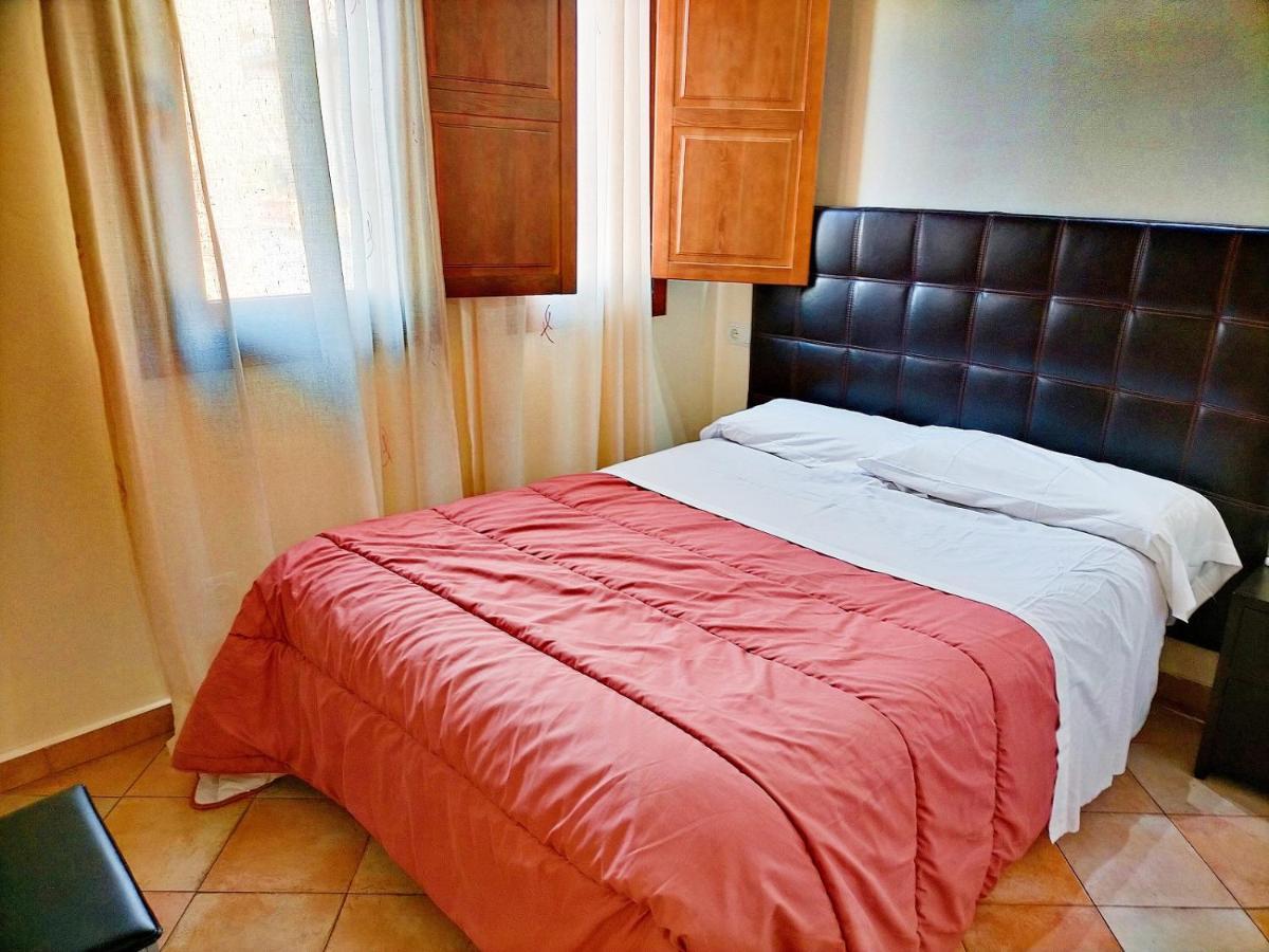 Abadia Suites Granada Exterior photo