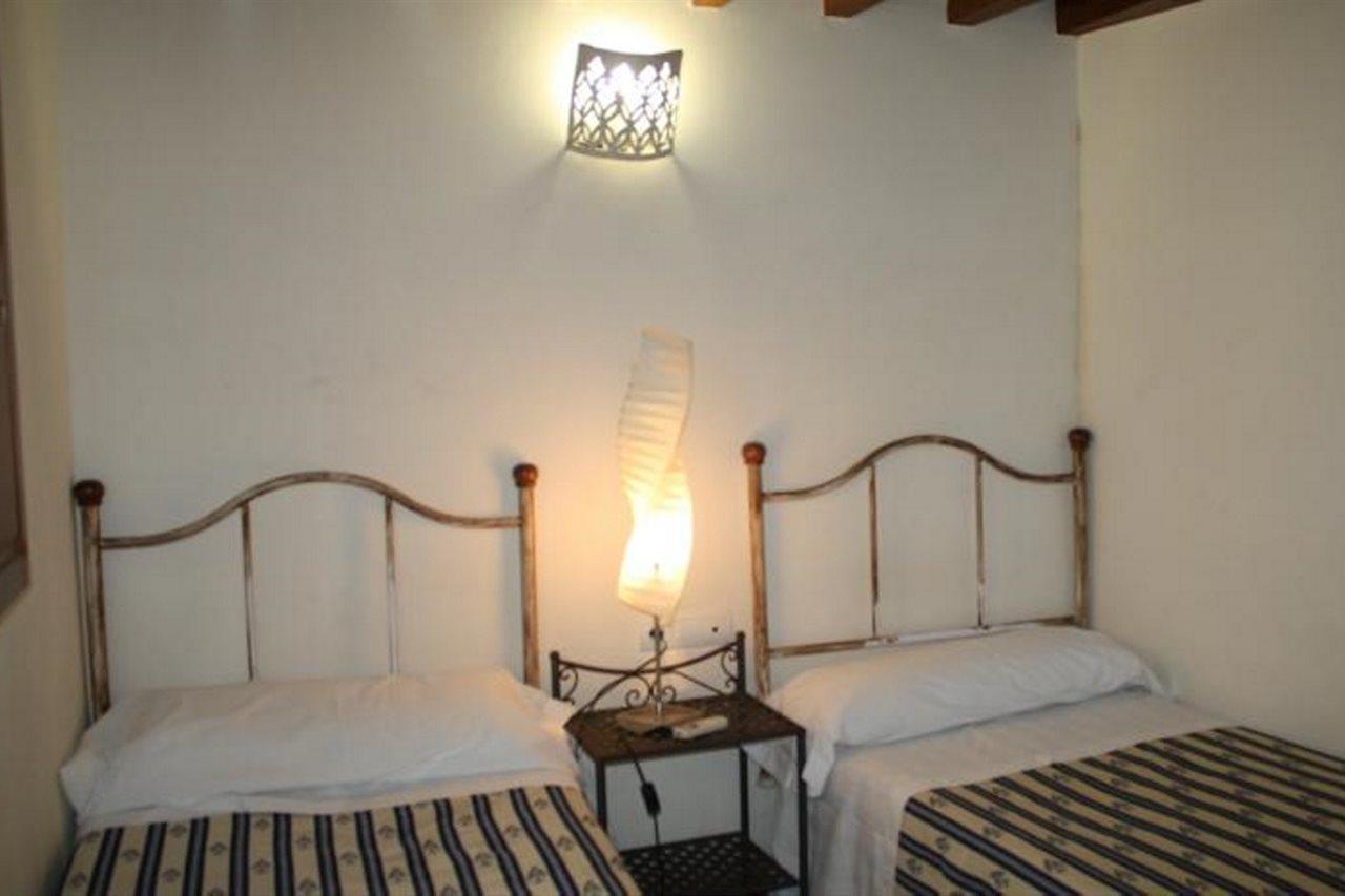 Abadia Suites Granada Exterior photo