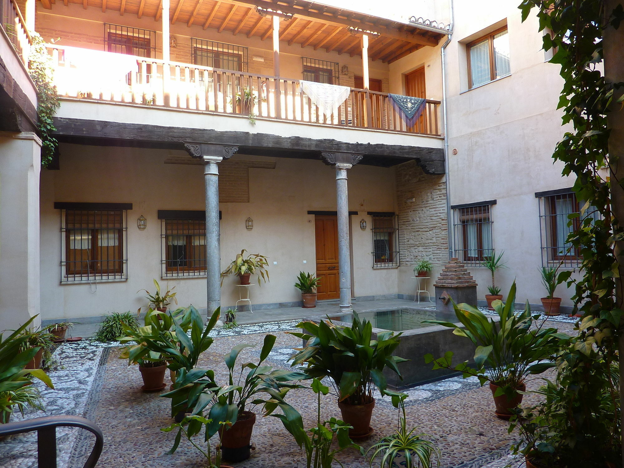 Abadia Suites Granada Exterior photo